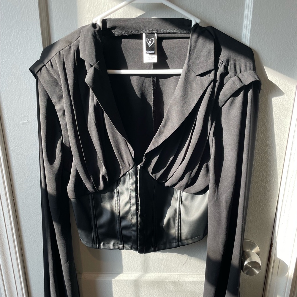 Black Cropped Blouse